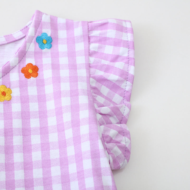 Mädchen Sommerkleid mit liebevollen Blumenstickereien Echo Archiv