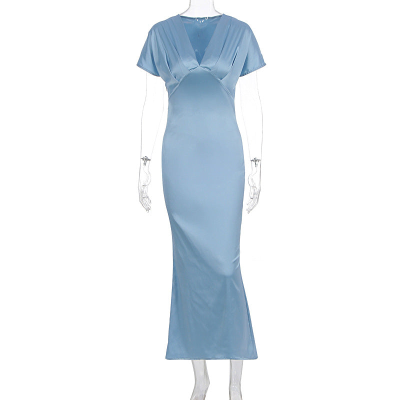 Damen Maxikleid mit elegantem Wickeloberteil und fließendem Saum Echo Archiv