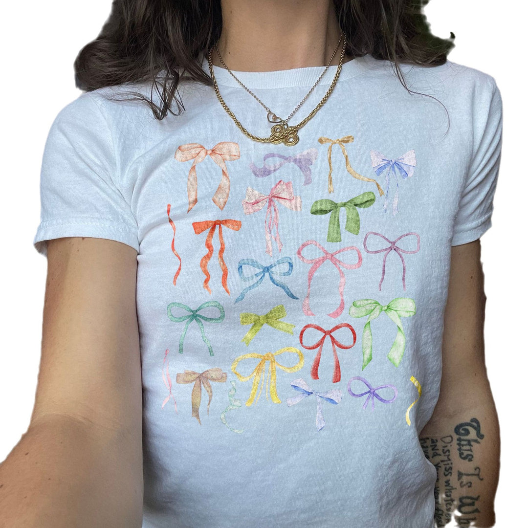 Damen T-Shirt mit flauschigem Schleifenmotiv Echo Archiv