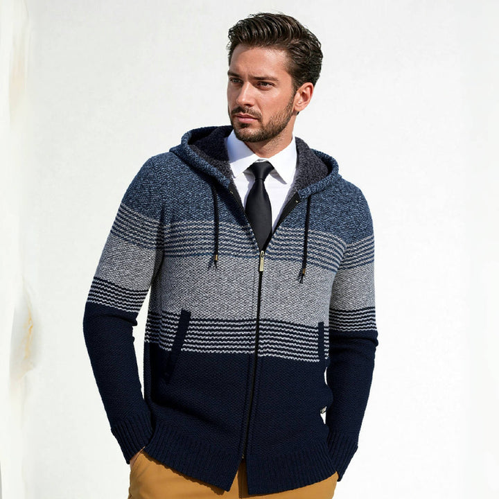 Herren Kapuzen-Strickzipjacke mit farbverlaufendem Blockstreifenmuster und thermischer Struktur Echo Archiv