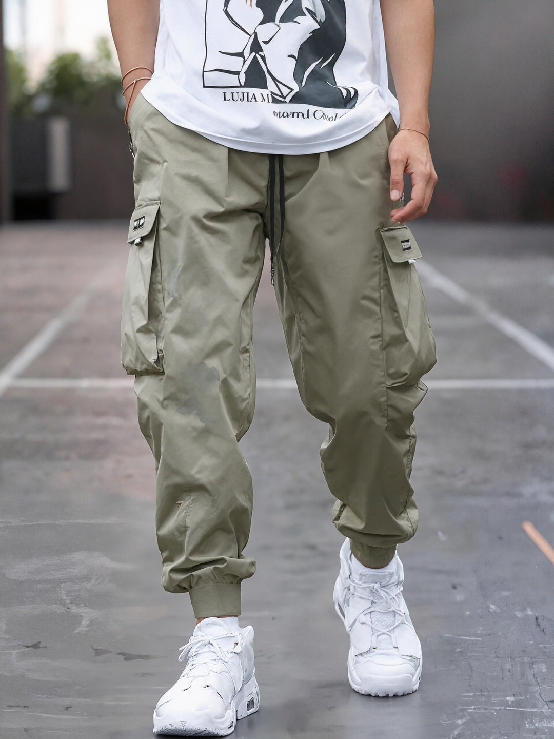 Herren Tapered Cargo-Joggerhose mit elastischem Tunnelzug, verstärkten Klappentaschen & gerippten Knöchelbündchen Echo Archiv