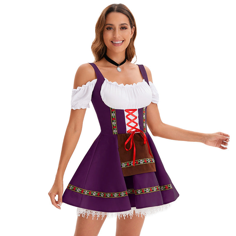 Damen nan kurzes Trachtenkleid im Dirndlstil mit Schnürung, schulterfreiem Carmen-Ausschnitt und Zierschürze Echo Archiv