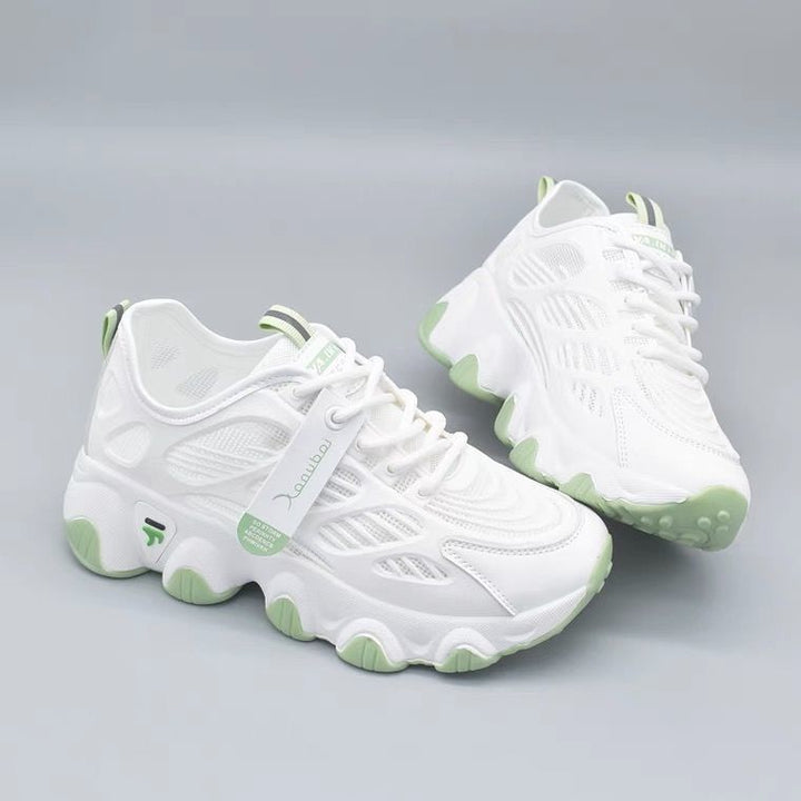Damen Sportliche Sneakers mit atmungsaktivem Netzmaterial und dämpfender Sohle Echo Archiv