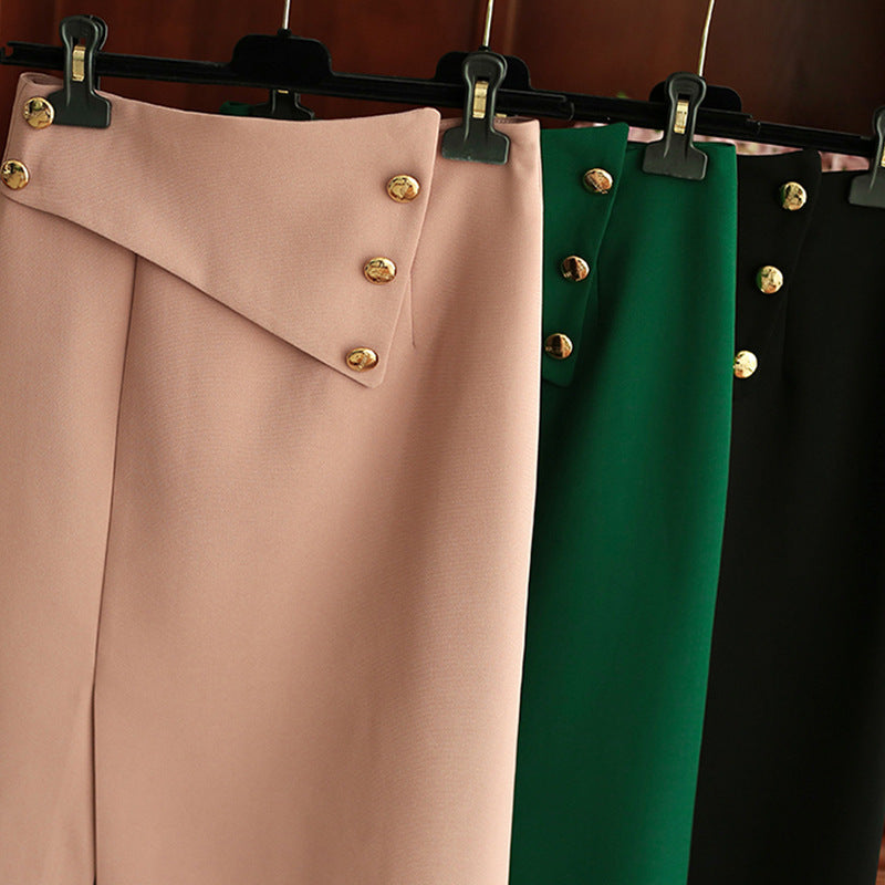 Damen Eleganter Midirock mit asymmetrischem Schnitt und Goldknöpfen Echoarchiv