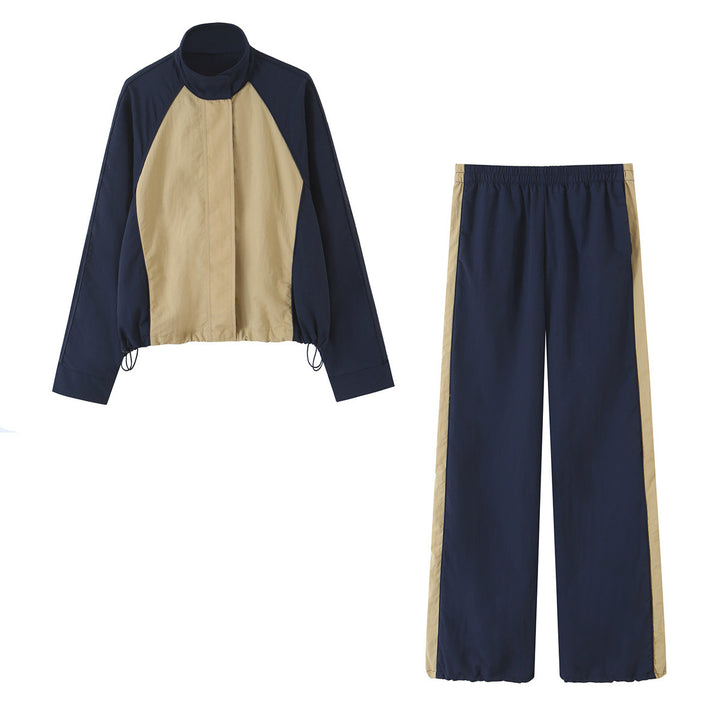 Damen Leichte Cropped-Übergangsjacke mit Funnelkragen, Kontrast-Einsätzen und Tunnelzug Echoarchiv