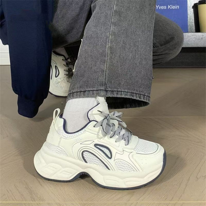 Damen Platform-Sneaker mit atmungsaktivem Mesh und skulptierter Komfortsohle – Névara