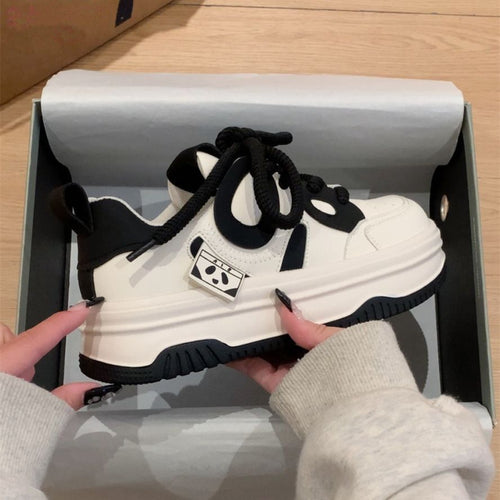 Damen Komfortable und stylische Sneaker von Echo Archiv