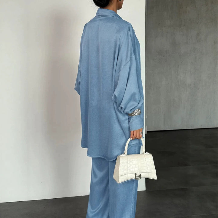 Damen Bequemes und lässiges Set aus oversized Bluse und weiten Hosen Echo Archiv
