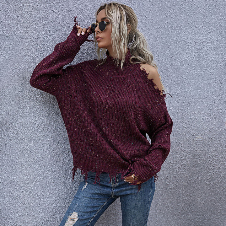 Damen Grobstrickpullover mit hohem Kragen, asymmetrischem Schultercut‑Out und ausgefranster Saum Echoarchiv