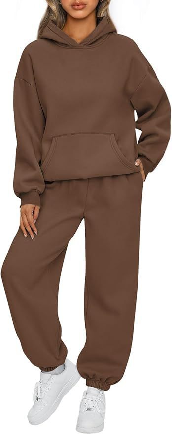 Damen nan luxuriöses Oversize-Loungewear-Set Kapuzenpullover mit Kängurutasche und weit geschnittene Jogginghose mit elastischen Knöchelabschlüssen Echo Archiv