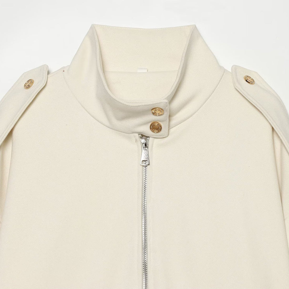 Damen Cropped Utility-Jacke mit hochgeschlossenem Kragen, Schulterklappen und aufgesetzten Pattentaschen Echoarchiv