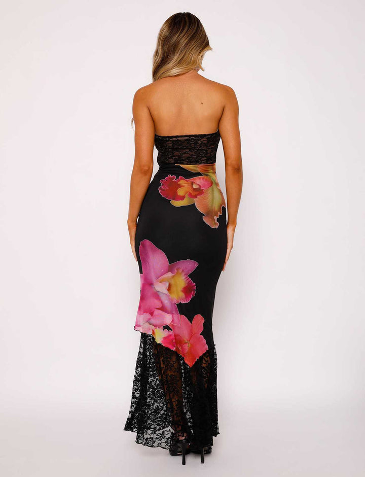 Damen Off-Shoulder Spitzenkleid mit Floral-Akzenten und transparentem Unterstoff Echo Archiv