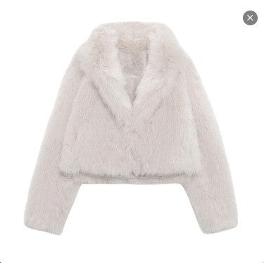 Damen Cropped Kunstpelz-Kurzjacke mit extravoluminösem Schalkragen Echo Archiv
