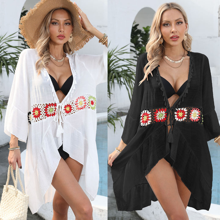 Damen eleganter Strandüberwurf mit floralem Häkelmuster Echo Archiv