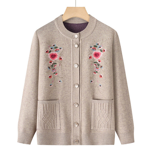 Damen bestickte Strickjacke mit Rundhalsausschnitt, Zierknopfleiste und aufgesetzten Taschen – Veloura