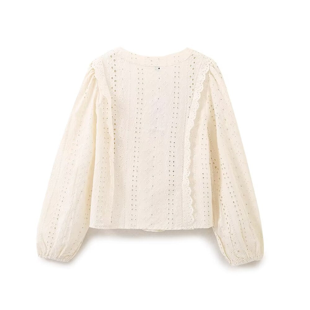Damen Broderie‑Anglaise Bluse mit Rundausschnitt, Ballonärmeln und Spitzenbesatz Echoarchiv