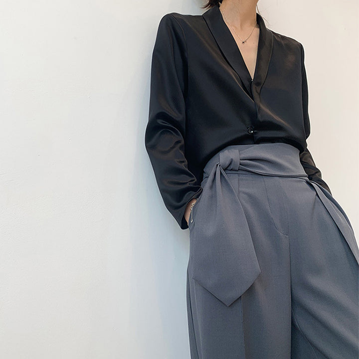 Damen Luxuriöses Satinbluse Echoarchiv