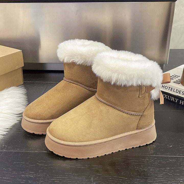 Damen Gefütterte Kurzstiefel mit Kunstfell-Bündchen, rutschfester Plateausohle und Schleifendetail Echo Archiv