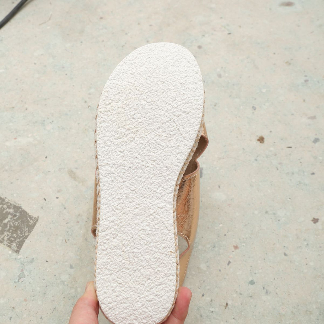Damen nan Plateau-Sandalette aus geprägtem Kunstleder mit geflochtener Espadrille-Sohle und verstellbarem Fersenverschluss Echo Archiv