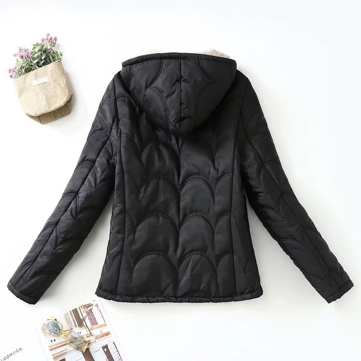 Damen Gesteppte Kapuzenjacke mit kuscheligem Teddyfutter und seitlichen Eingrifftaschen – Célinea