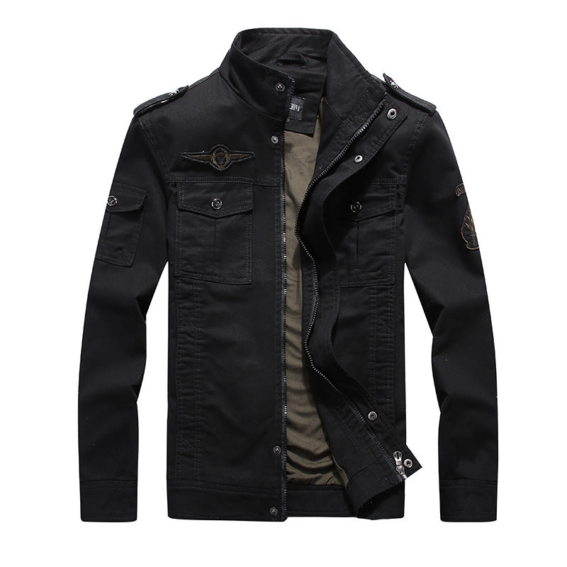 Herren leichter Canvas-Militärblouson mit Stehkragen, Schulterklappen und Mehrfach‑Pattentaschen Echoarchiv