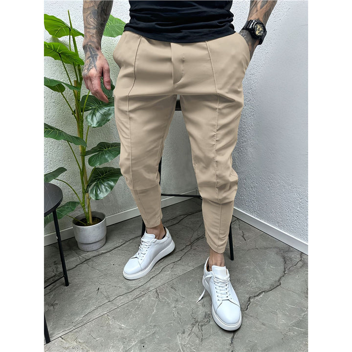 Herren modische Jogginghose mit schmalem Schnitt und praktischen Taschen Echoarchiv