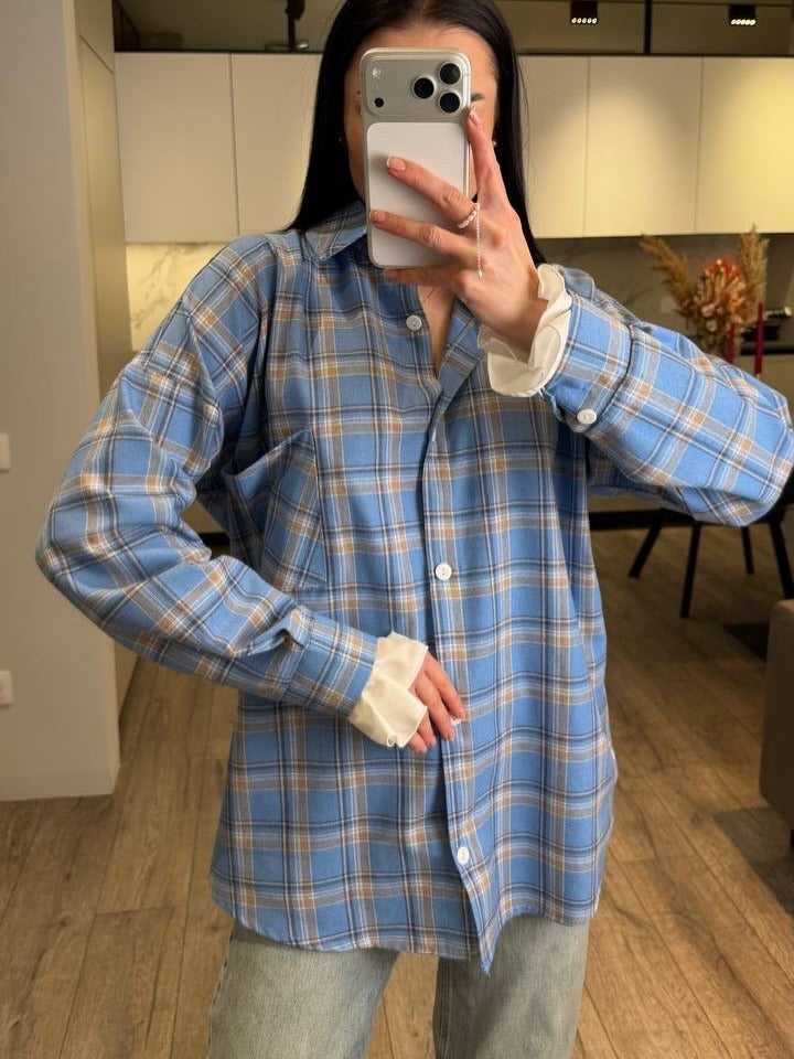 Damen Kariertes Flanell-Overshirt mit Hemdblusenkragen, Relaxed-Fit und aufgesetzter Brusttasche Echoarchiv