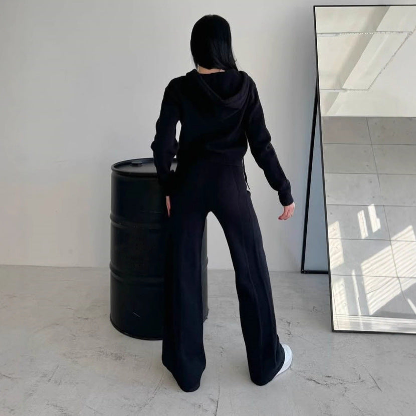 Damen Feinstrick-Loungewear-Set mit taillierter Kapuzenzipjacke und weiter Palazzo-Hose – Élanora