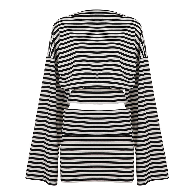 Damen nan gestreiftes Cut-Out-Longsleeve mit weitem Arm und taillierter Schichtung Echo Archiv