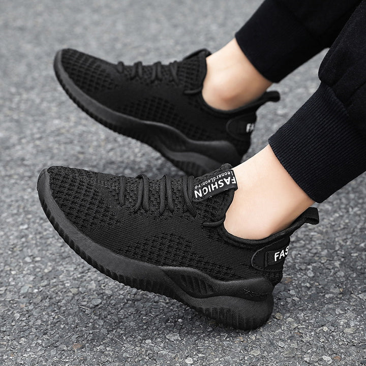 Unisex Atmungsaktiver Strick-Sneaker mit gedämpfter Laufsohle und Slip-On-Passform Echoarchiv