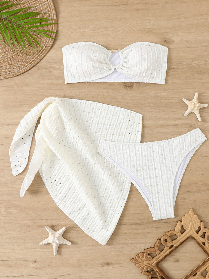 Damen Bandeau-Bikini-Set mit raffiniertem Wickelrock und stilvollen Details Echo Archiv