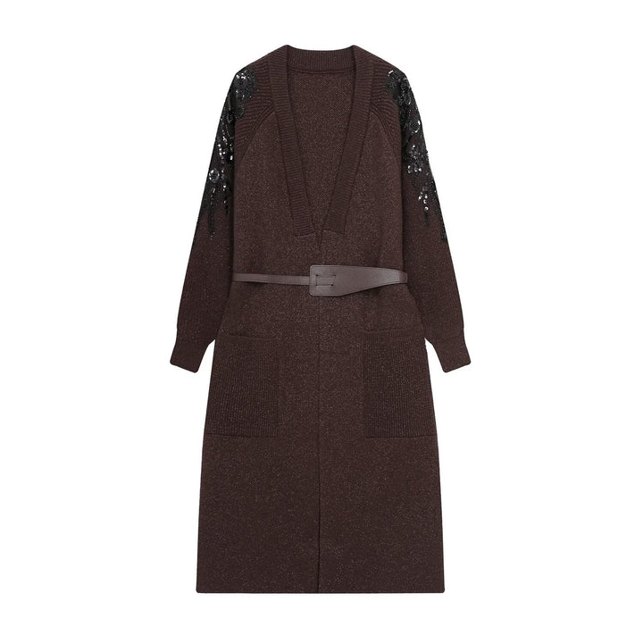 Damen Strick-Midikleid mit tiefem V-Ausschnitt, Taillengürtel und paillettenverzierten Ärmeln Echoarchiv