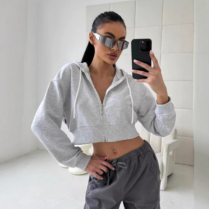 Damen Cropped Kapuzenjacke mit kurzem Reißverschluss und breitem Rippbund – Auréline