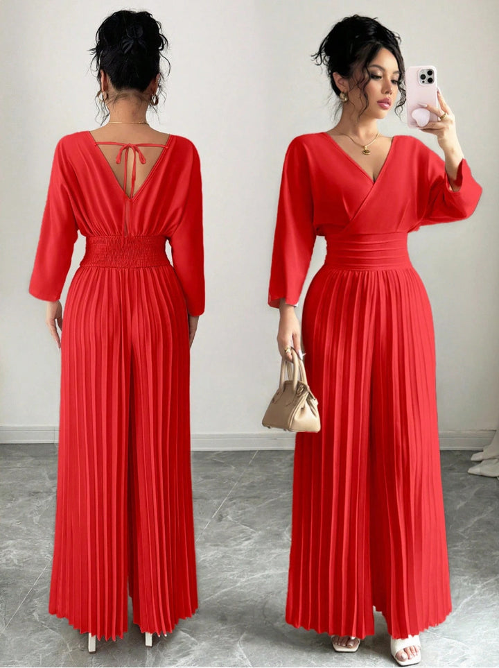 Damen Eleganter Plissee-Jumpsuit mit V-Ausschnitt Echo Archiv