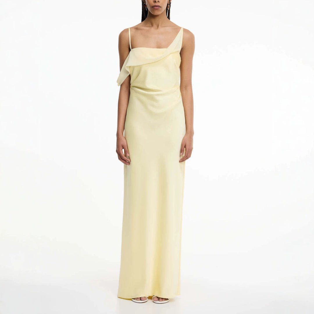 Damen Elegantes Maxikleid mit asymmetrischem Oberteil und fließendem Schnitt Echo Archiv