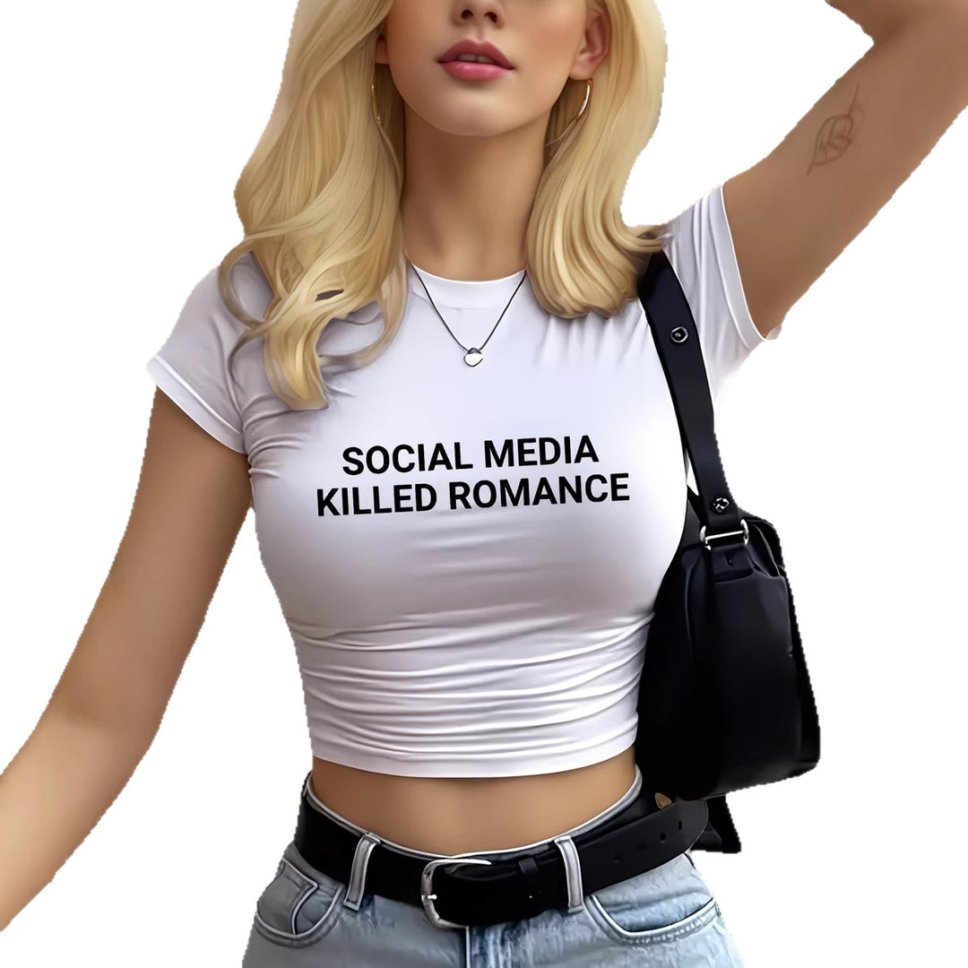 Damen Crop-T-Shirt mit inspirierendem Statement-Print Echo Archiv
