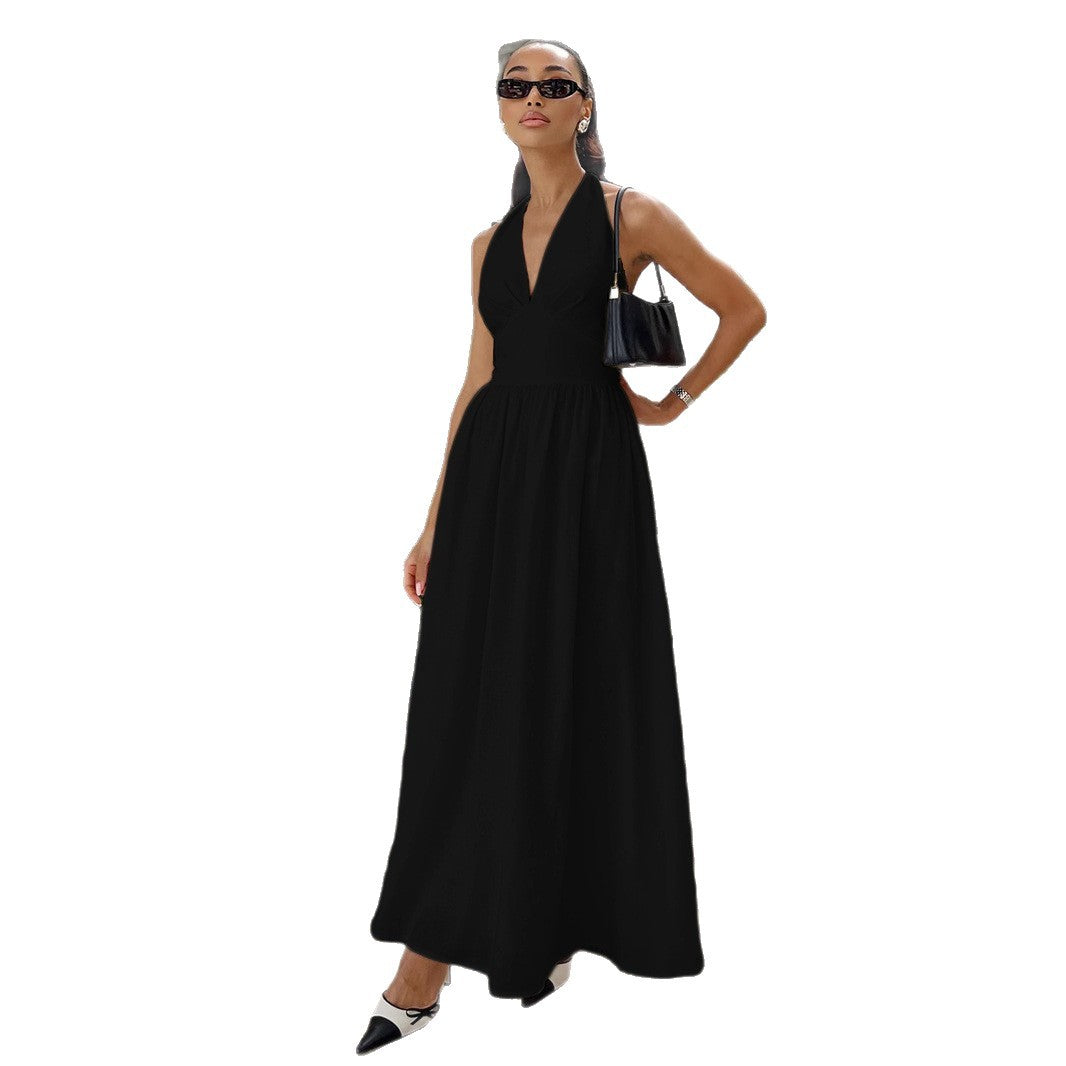 Damen Maxikleid mit tieferem V-Ausschnitt und fließendem Rock Echo Archiv