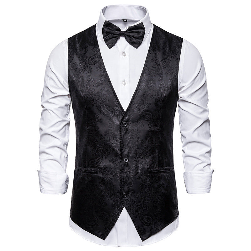 Herren Elegante Weste mit paisley Muster und passendem Fliegenband Echoarchiv