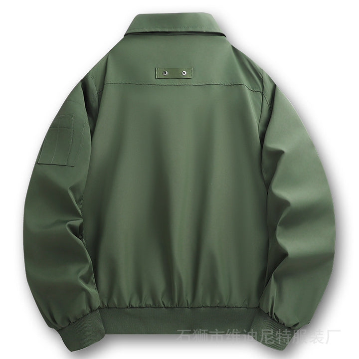 Herren Leichter Twill-Bomber mit kontrastierendem Futter, Reißverschlusstaschen und Ärmeltasche Echo Archiv
