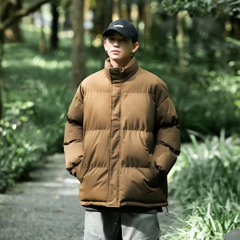 Herren gesteppte Outdoor-Jacke mit hohem Kragen und isolierender Füllung Echoarchiv