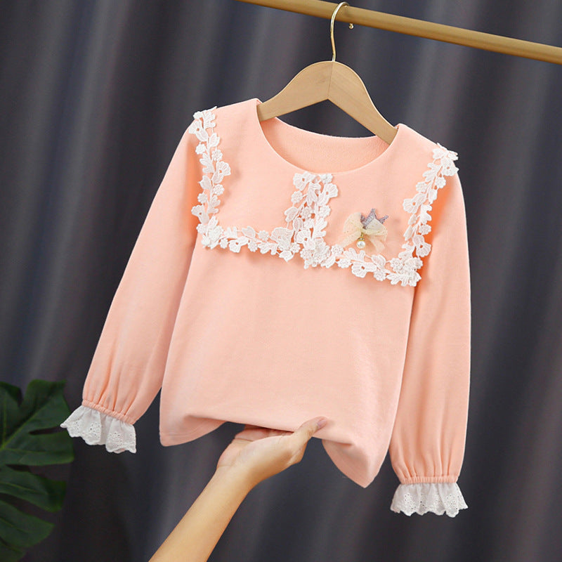 Mädchen modisches Sweatshirt mit floralem Spitzeneinsatz Echo Archiv