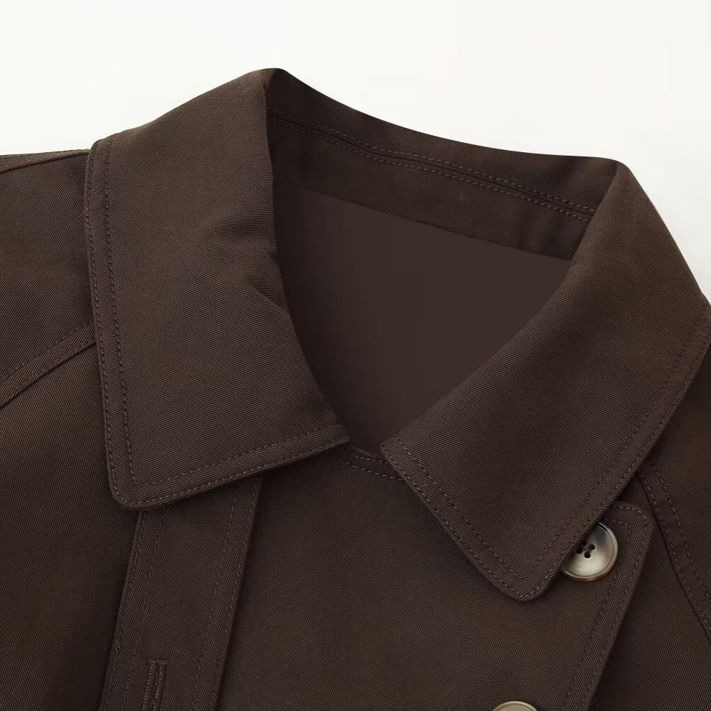 Damen Kurzjacke im Trenchstil mit Bindegürtel, Raglanärmeln und taillierter Passform Echoarchiv