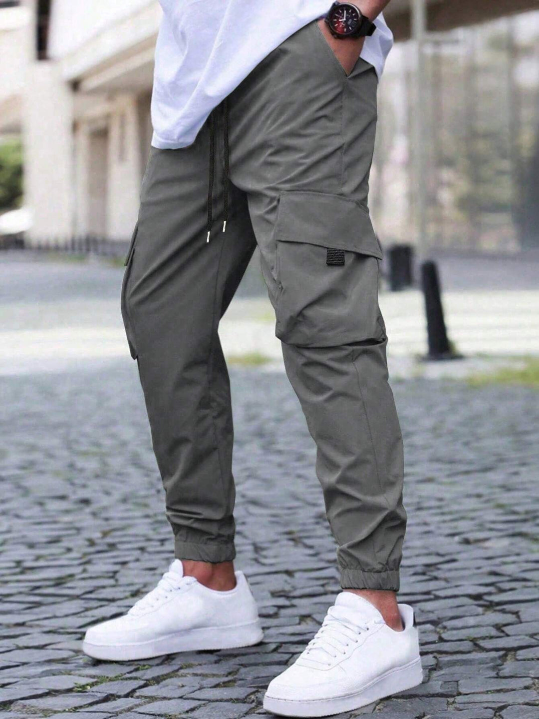 Herren praktische Cargo-Jogginghose mit elastischem Bund und mehreren Seitentaschen Echoarchiv