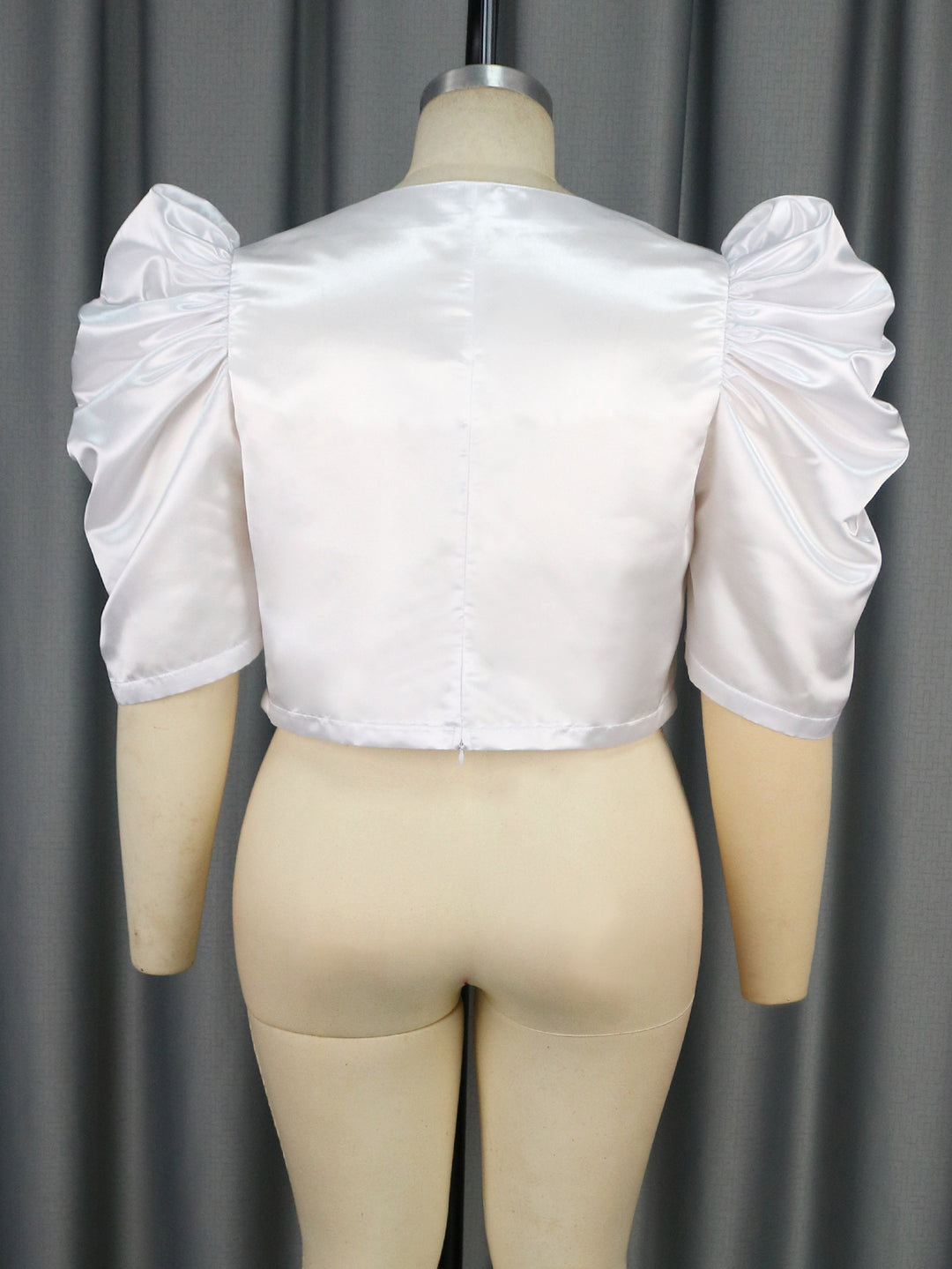 Damen elegantes Kurzarmtop mit voluminösen Puffärmeln Echo Archiv