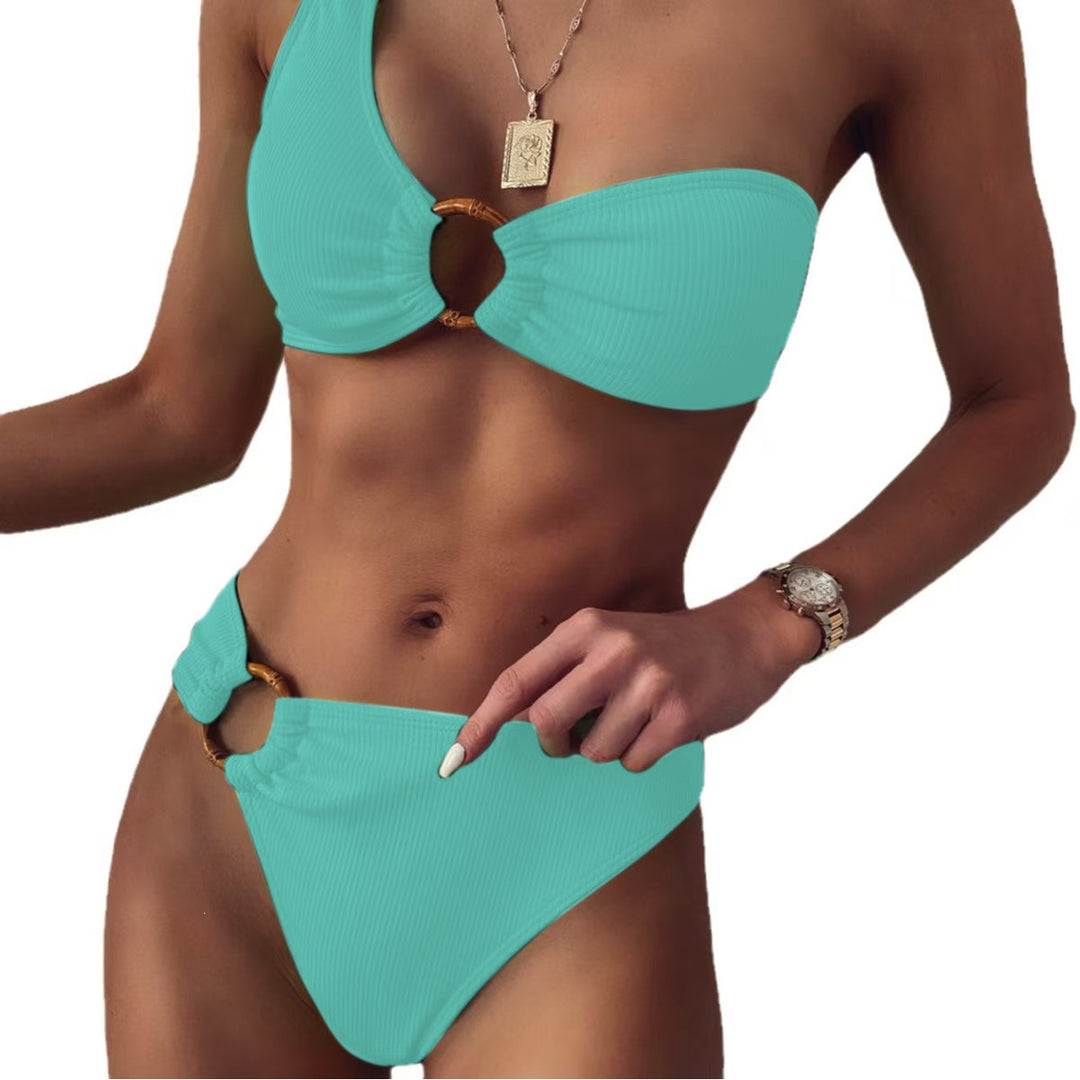 Damen Stilvoller Triangel-Bikini mit goldenen Details Echo Archiv