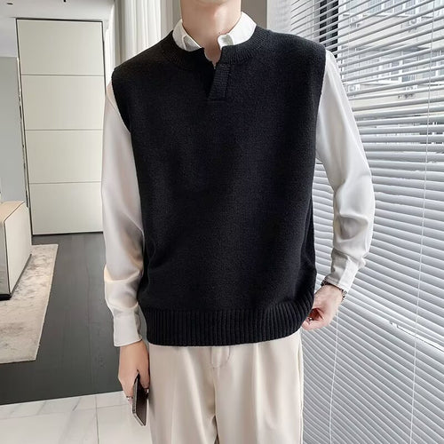 Herren Moderner Grobstrickpullover ohne Ärmel Echoarchiv