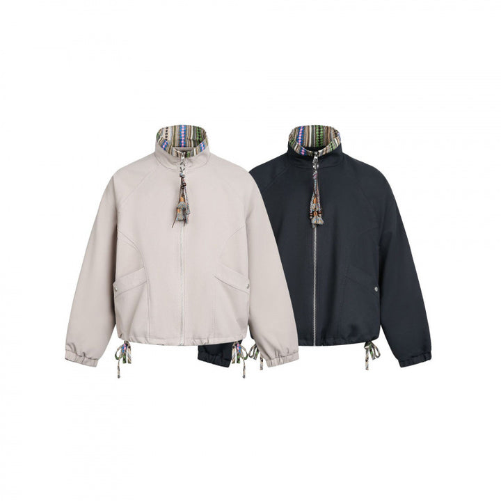 Damen Kurztaillierte Bomberjacke mit Stehkragen und gemustertem Innenfutter Echo Archiv