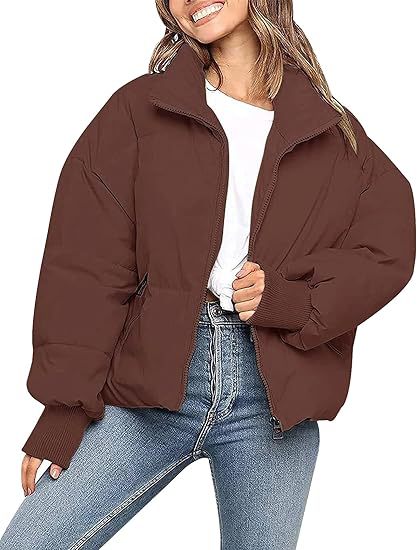 Damen Kurz geschnittene Stepp-Winterjacke mit Stehkragen, Reißverschluss und Rippbündchen Echo Archiv