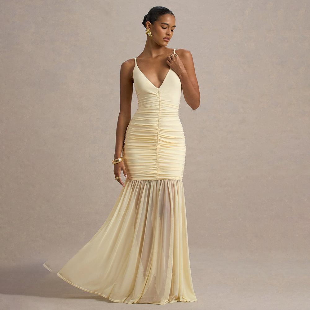 Damen Elegantes bodenlanges Kleid mit raffinierten Rüschendetails Echo Archiv
