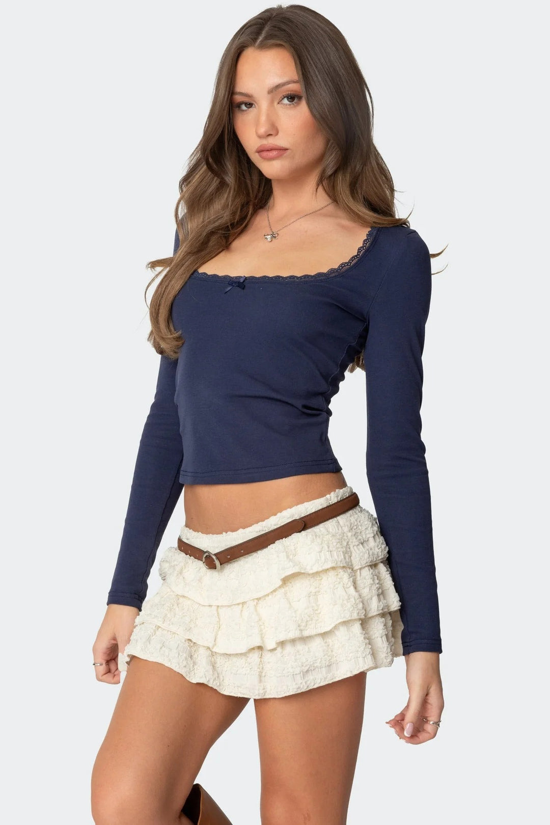 Damen Langarmshirt mit quadratischem Ausschnitt und Spitzenakzenten Echo Archiv